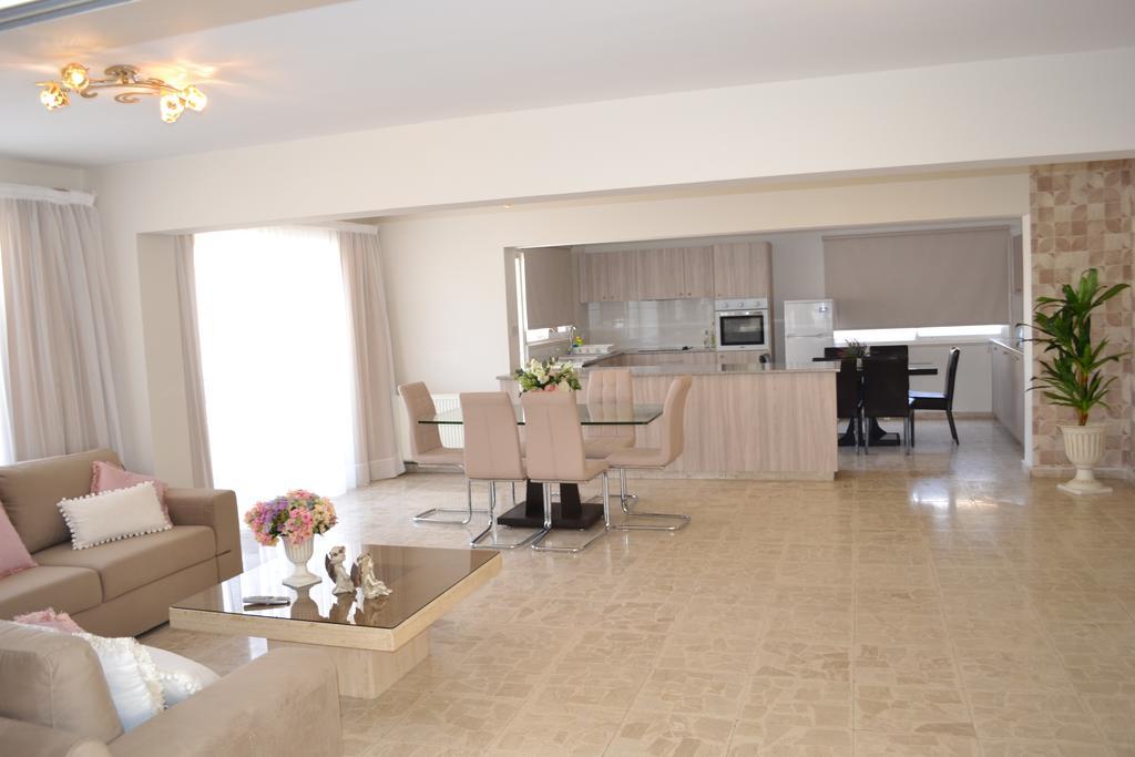 Marianna Hotel Apartments Limassol Exterior photo
